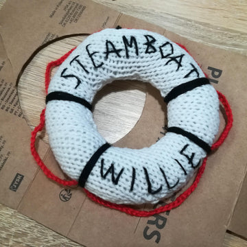 Knitting patterns for Mickey Mouse and Minnie Mouse toys based on Steamboat Willi