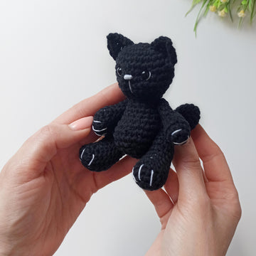 Little cat toy keychain