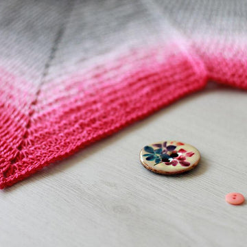 Raspberry road blanket