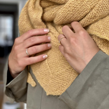 Tokyo shawl