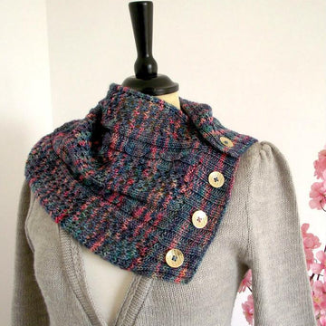 Happy Valley Cowl