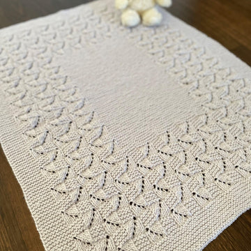 Aran Lace Baby Blanket BJ84