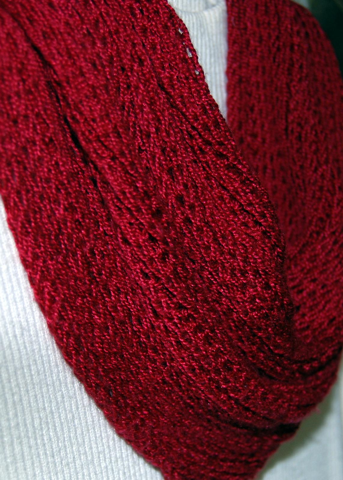 Cranberry Crush Cowl