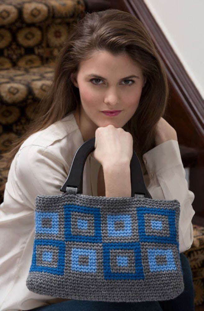 Urban Squares Purse in Red Heart Super Saver Economy Solids - LW4114