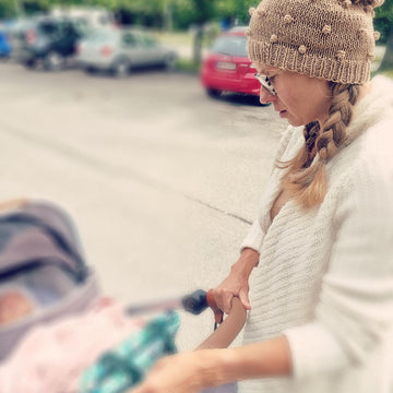 BUBBLY LOVE BEANIE