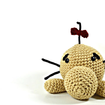 Mr Saturn Amigurumi
