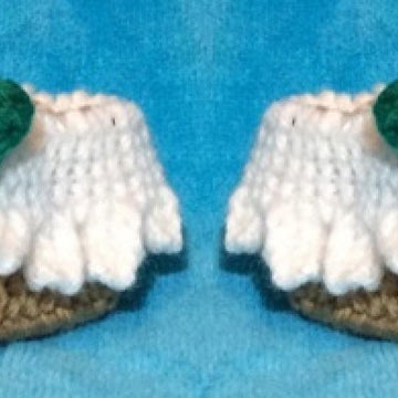 Christmas Pudding Baby Booties