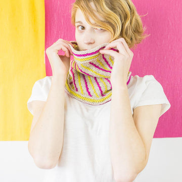 May Pole Cowl