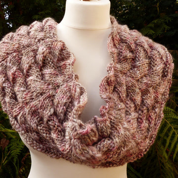 Gestrickter Loop Pauline