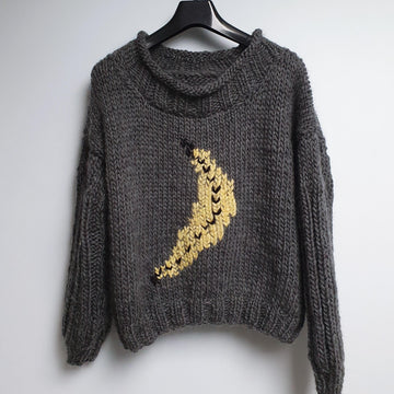 Super chunky jumper with banana motif