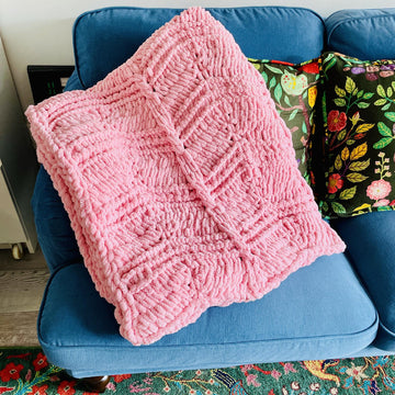 Cable-Tied Ripple Blanket