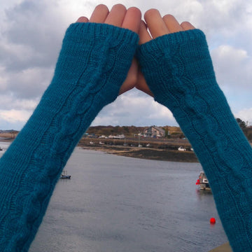 Ladies long fingerless lace and cabled mittens
