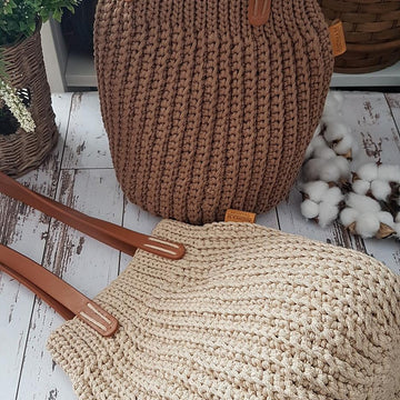 Ribbed Winter Tote
