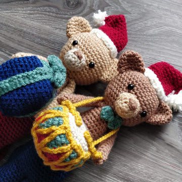 Christmas Bear Benjamin and Bella Drum Gift Crochet Amigurumi pattern