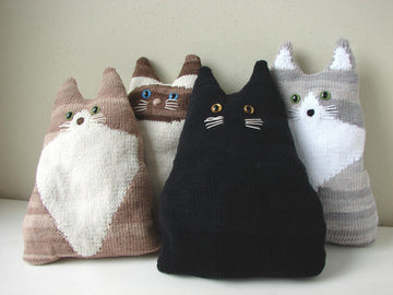 Cat pillow