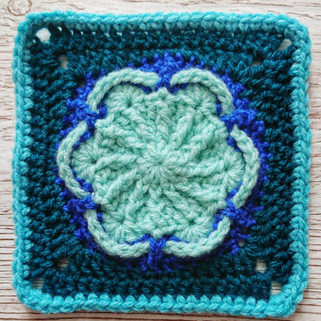 Sakura Granny Square