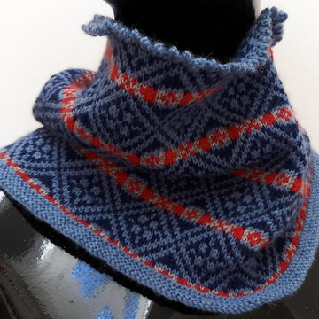 Fair Isle Diamonds Cowl