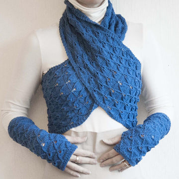 Open Triangles Cowl & Wristwarmers