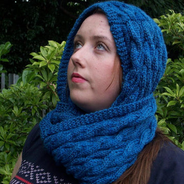 Twisted Cabled Cowl