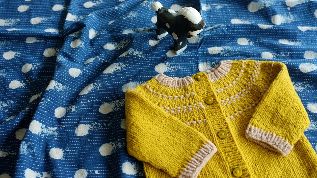 Arnica baby cardigan