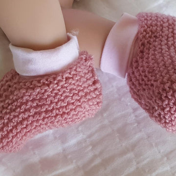 Alyssa - 8ply baby slippers or shoes