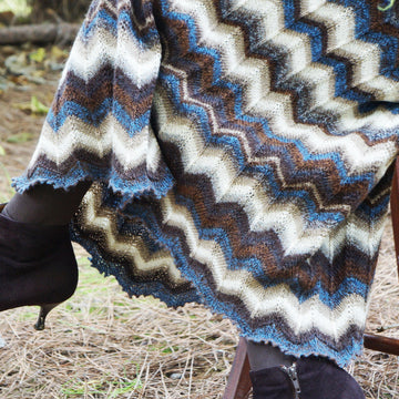 Maxi dress with chevrons skirt
