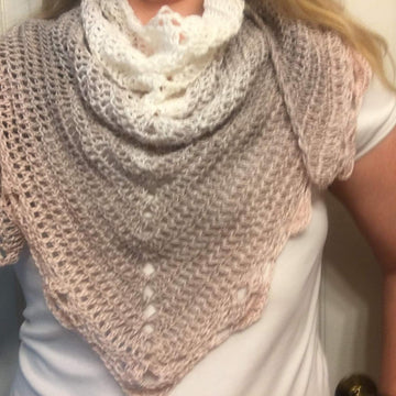 Pretty Little Thing Shawl