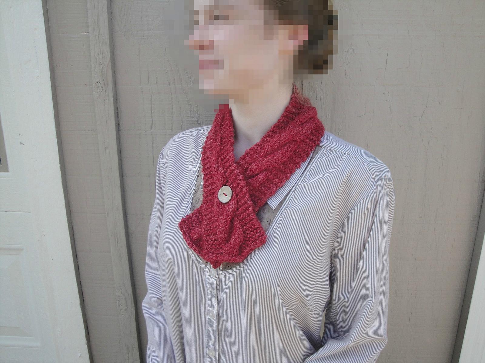 Chateau Cable Neck Warmer
