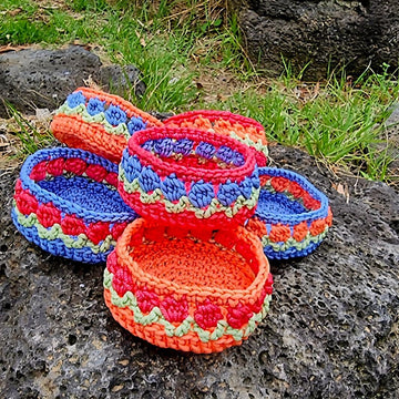 Tulip Stitch Round Basket