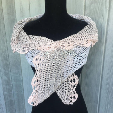 Pretty Little Thing Shawl