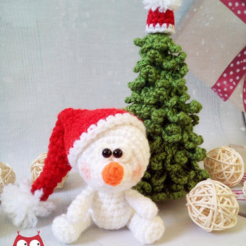 279 Little Snowman with a hat