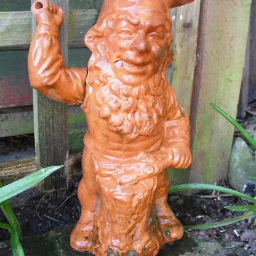 Jacket for a garden gnome