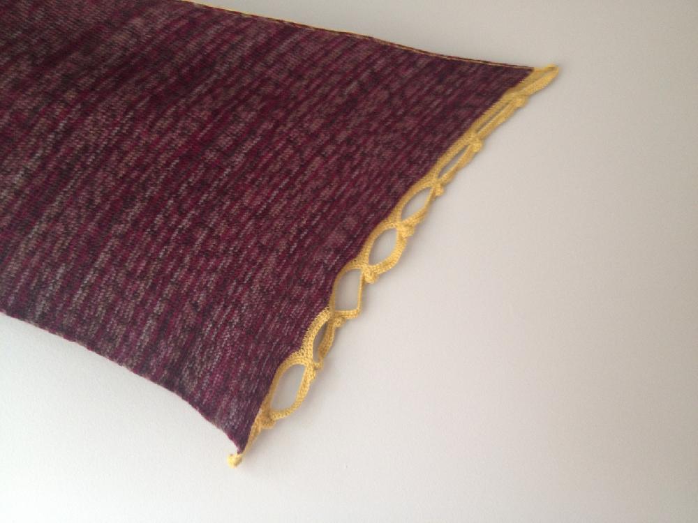 Grinch scarf / shawl