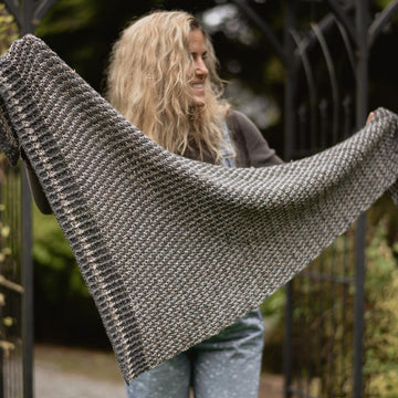 Saxon Wrap