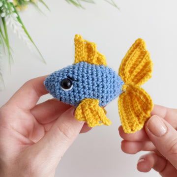 Crochet fish pattern, easy crochet small amigurumi fish