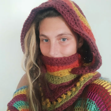 Gefion hooded cowl