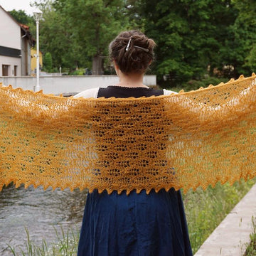 Wheat fields shawl