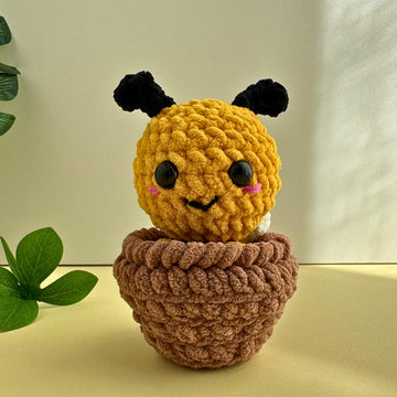 Bumble Bee Pop Up Amigurumi