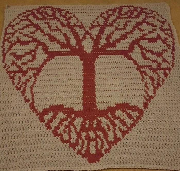 Heart Shaped Tree of Life Blanket Chunky