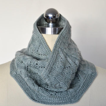 Edgemoor Cowl