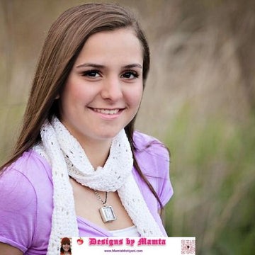 Crochet Infinity Scarf Pattern For Stylish Women Girls