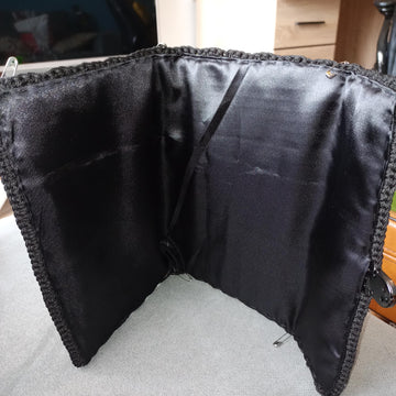 Vintage clutch purse