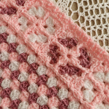 Top 'N' Tail Baby Blanket