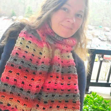 Soft Trellis Scarf