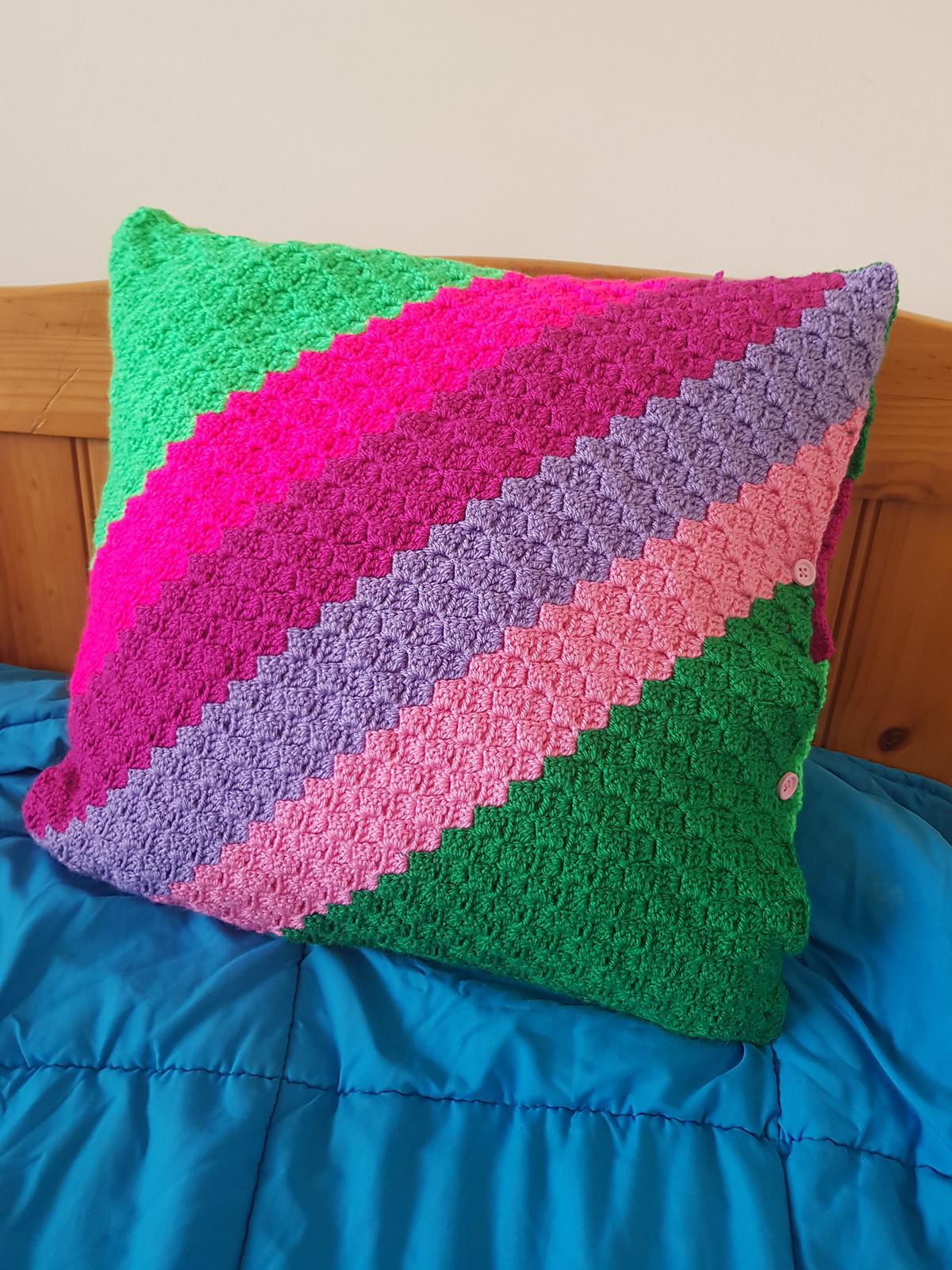Hug Cushion Cover