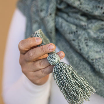 Hexapoda Shawl