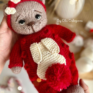 Knitting Teddy Bear Pattern with Clothes