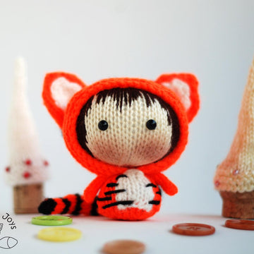 Small Tiger Doll. Tanoshi series toy.