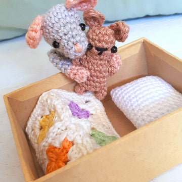 Mouse in a box