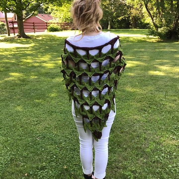 Green Leaf on Branch Shawl